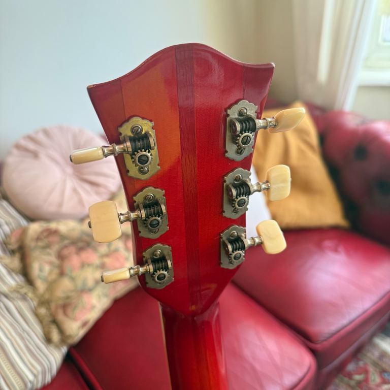 Hofner Verithin 1963 Cherry Hollow Body Electric Guitar