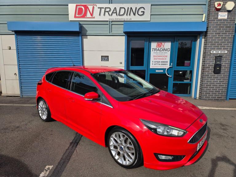 2015 Ford Focus 1.0 EcoBoost 125 Zetec S 5dr HATCHBACK PETROL Manual