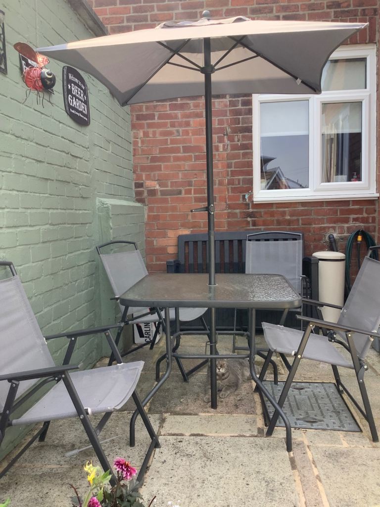 Garden umbrella 