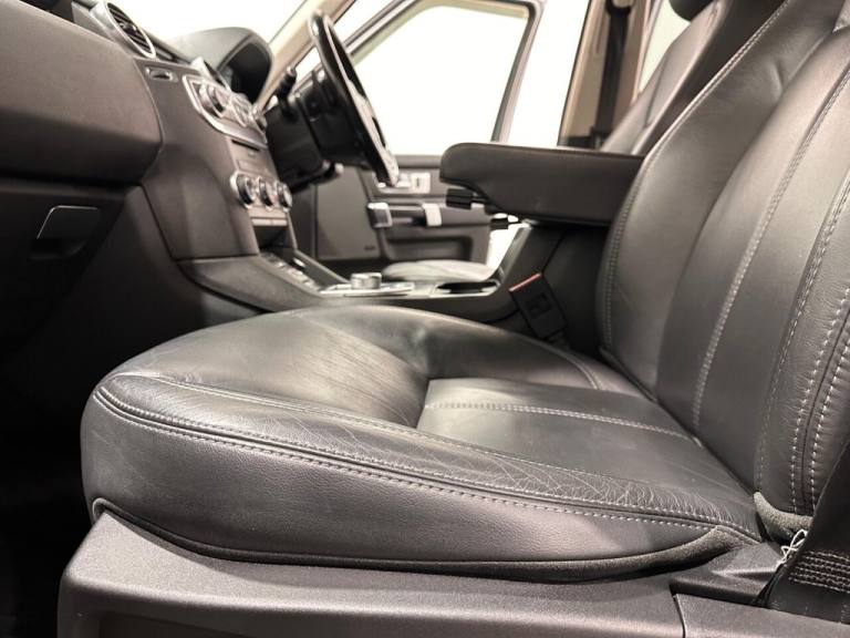 2016 Land Rover Discovery SE Commercial Sd V6 Auto PANEL VAN DIESEL Automatic