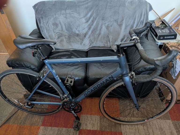 Boardman 8.6 SLR road bike 