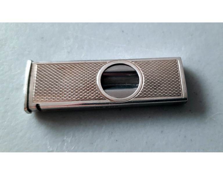 1973 W M Ltd Silver Cigar Cutter Engine Turned Geometric
