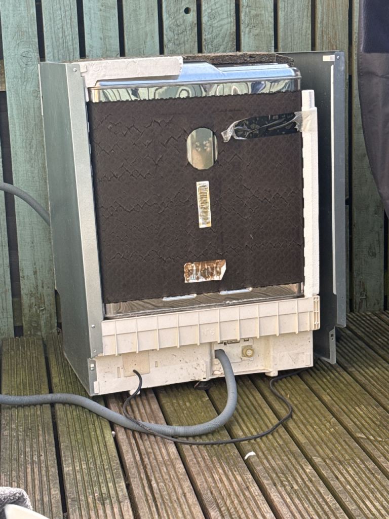 FREE SCRAP DISHWASHER 