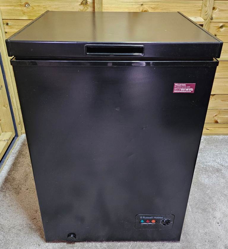 RUSSELL HOBBS CHEST FREEZER WITH BASKET 