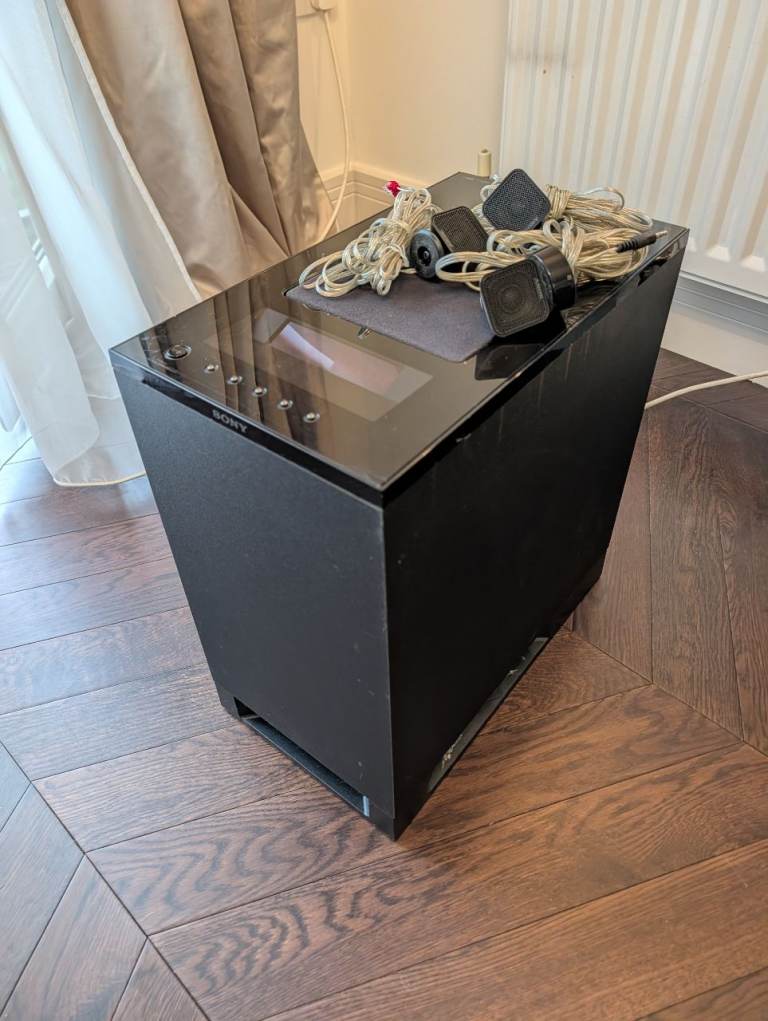 Sony HT-IS100 Home Theatre Surround Sound System with Remote