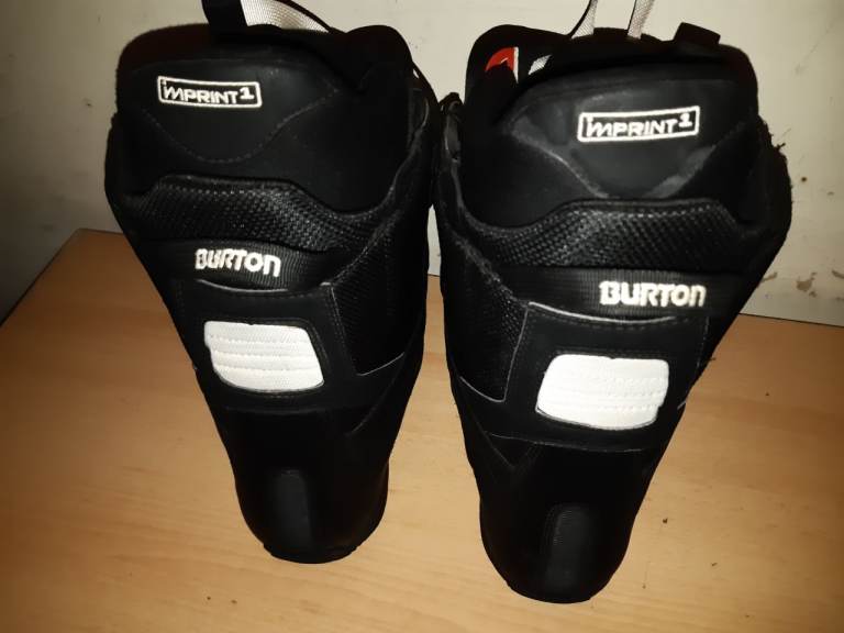Burton Moto Speedlace sz 9uk Snowboard boots