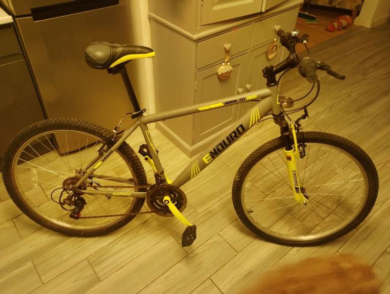 Brand spank new 3 weeks old adults enduro front suspension MTB retail 199.99 £85 Ono 