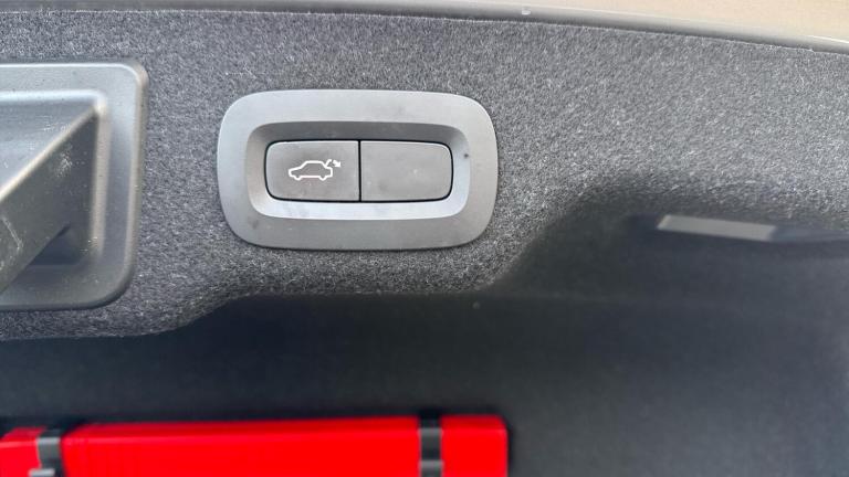 2018 Volvo S90 D4 R-Design Automatic SALOON Diesel Automatic