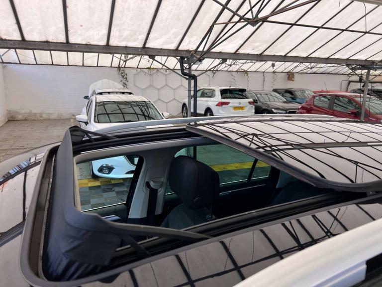 2017 Volkswagen Tiguan 2.0 TDi 150 4Motion SEL 5dr DSG ESTATE DIESEL Automatic