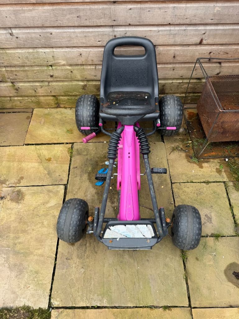 Free Kids peddle go kart 