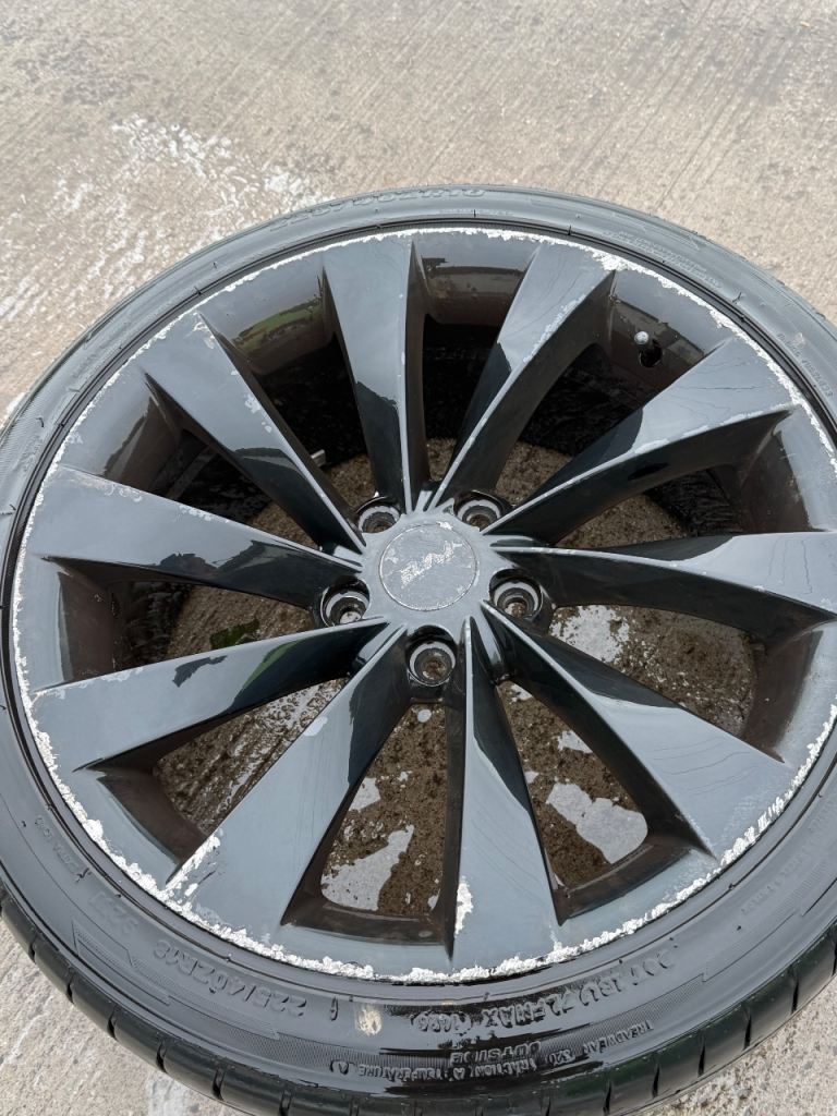 18” wheels 