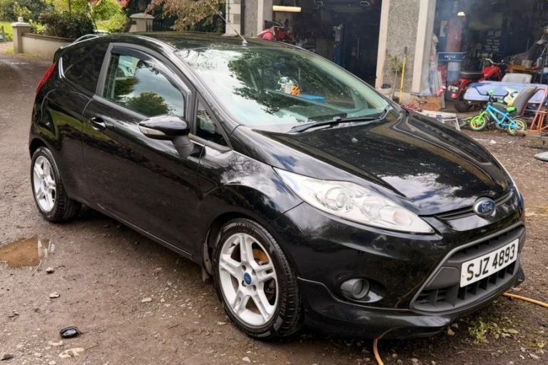 Ford, FIESTA, Car Derived Van, 2011, Manual, 1560 (cc)