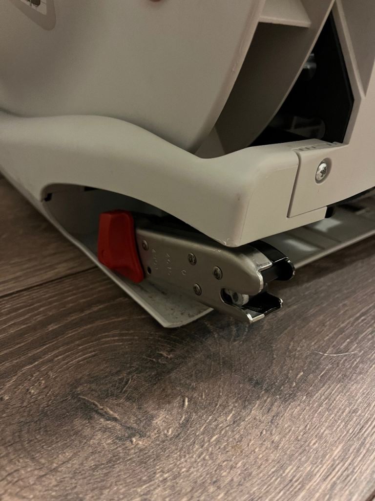 Britax Romer Advansafix car seat 