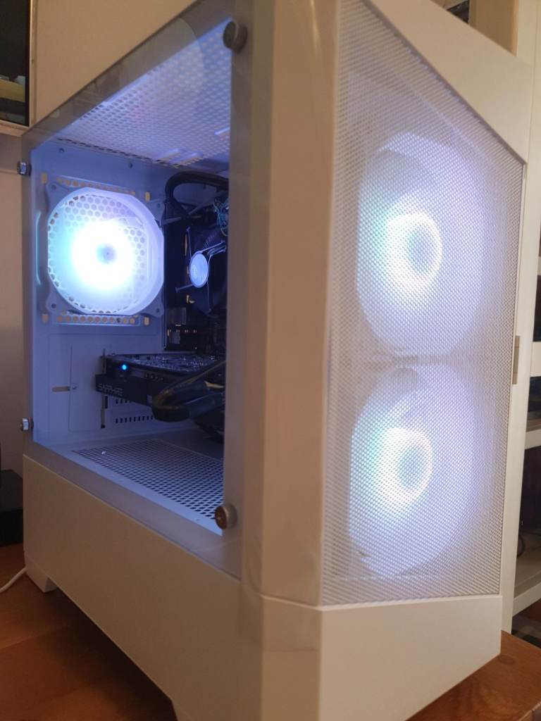 BARGAIN White Gaming PC - 1080p Core i5 + Geforce + Win 11