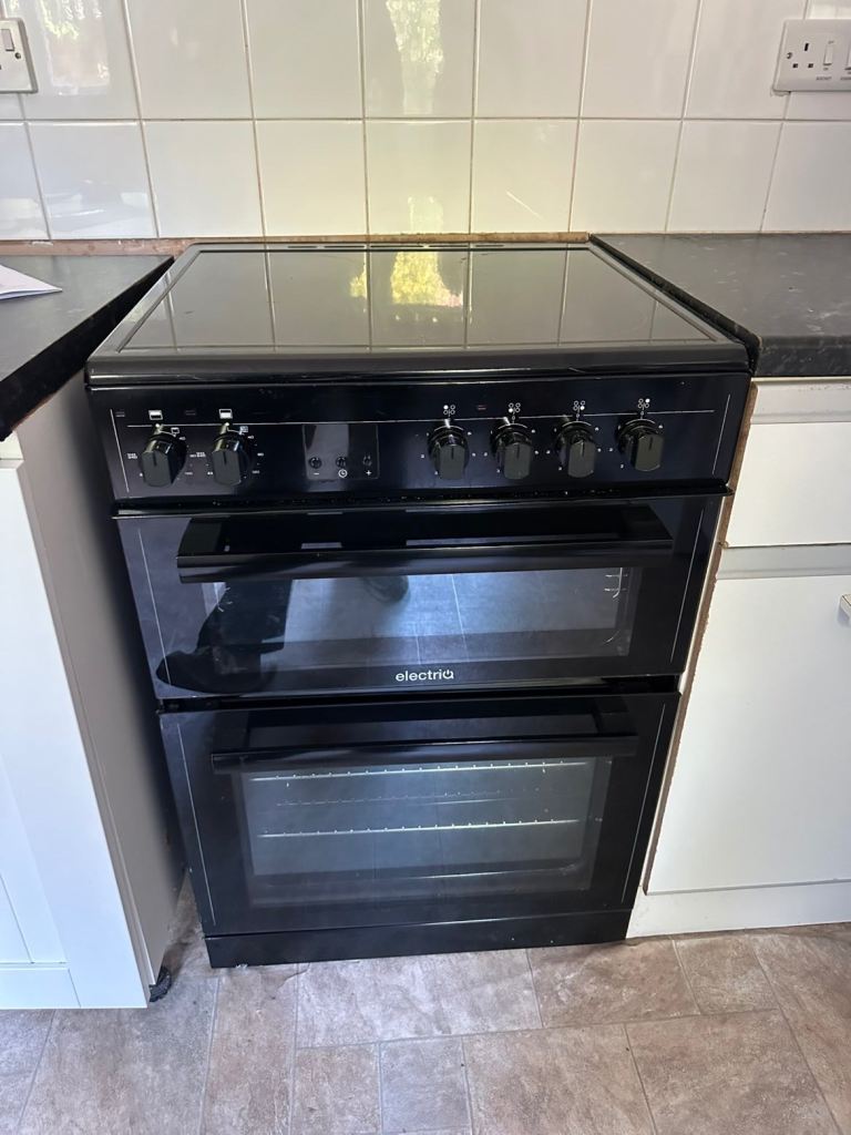 Electric Double Oven Cooker – Black, Good Condition