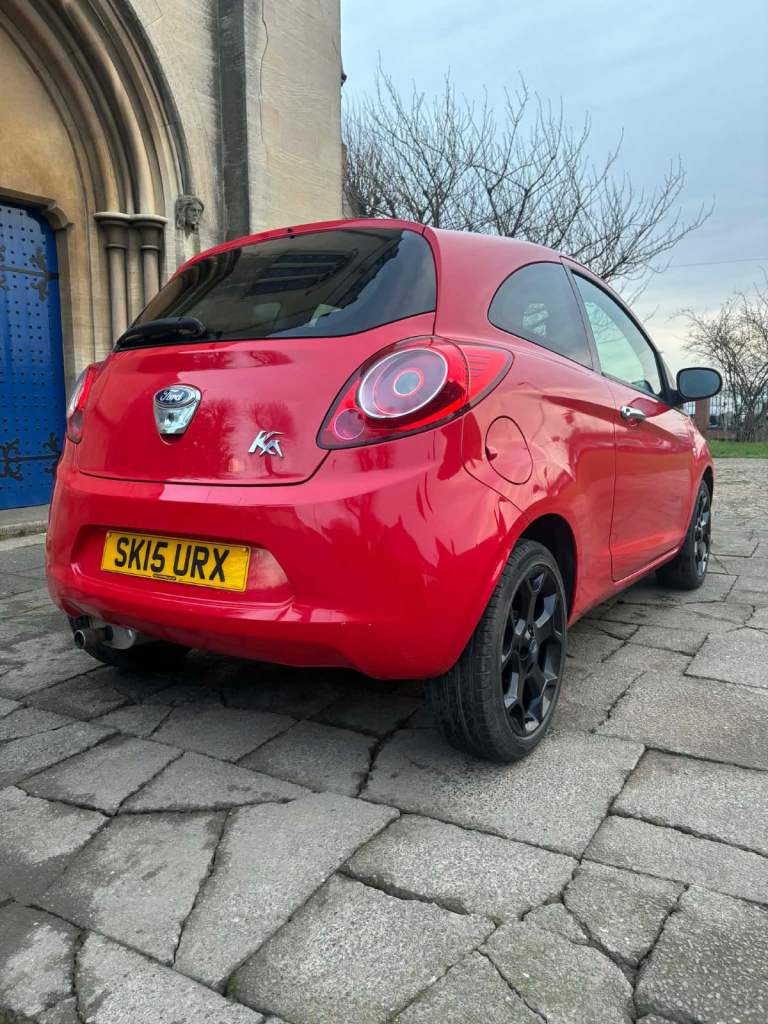 Ford, KA, Hatchback, 2015, Manual, 1242 (cc), 3 doors