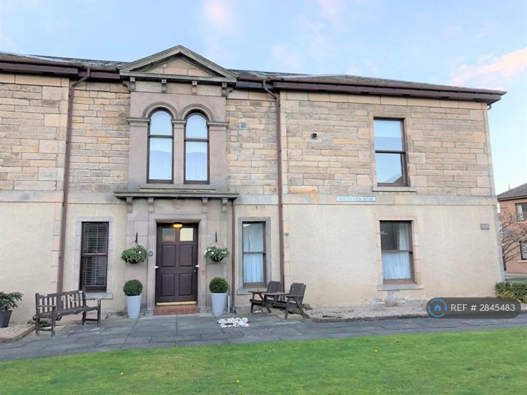 2 bedroom flat in South View Road, Elgin, IV30 (2 bed) (#2845483)