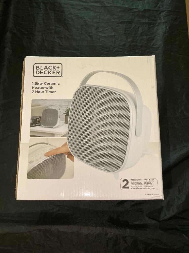 BLACK+DECKER 1.5kw Ceramic Heater with 7 Hour Timer – New