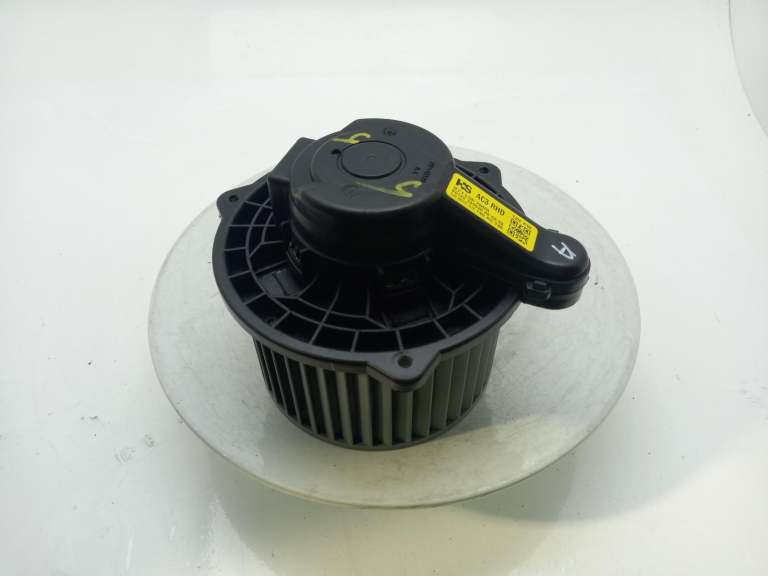 Hyundai I10 A/C Heater Blower Motor Fan 113k7900