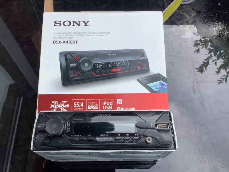 Sony radio
