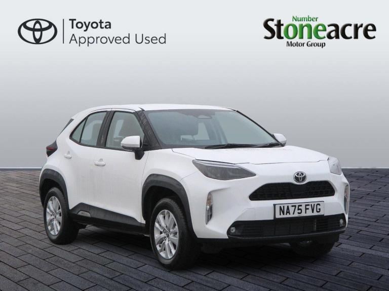 Toyota Yaris Cross 1.5 VVT-h Icon SUV 5dr Petrol Hybrid E-CVT Euro 6 (s/s) (116 ps) Petrol/Elect...