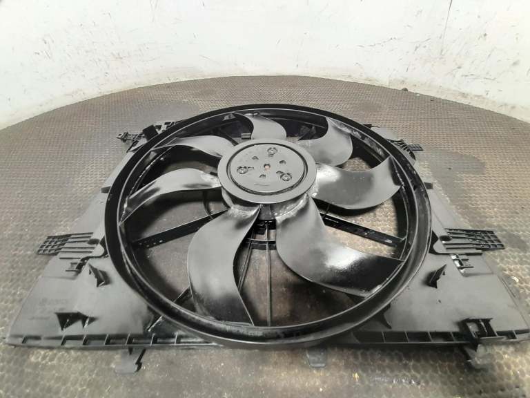 Mercedes E Class Radiator Cooling Fan 2015-2023 2.0l Om654.920