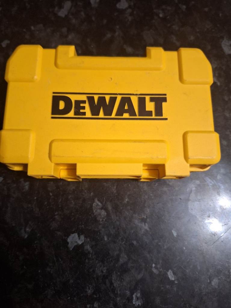 DeWalt 45 piece Screwdriver set
