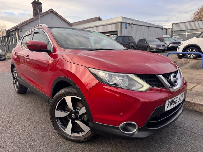 2016 Nissan Qashqai 1.5 dCi N-Connecta SUV 5dr Diesel Manual 2WD Euro 6 (s/s) (110 ps) HATCHBACK ...