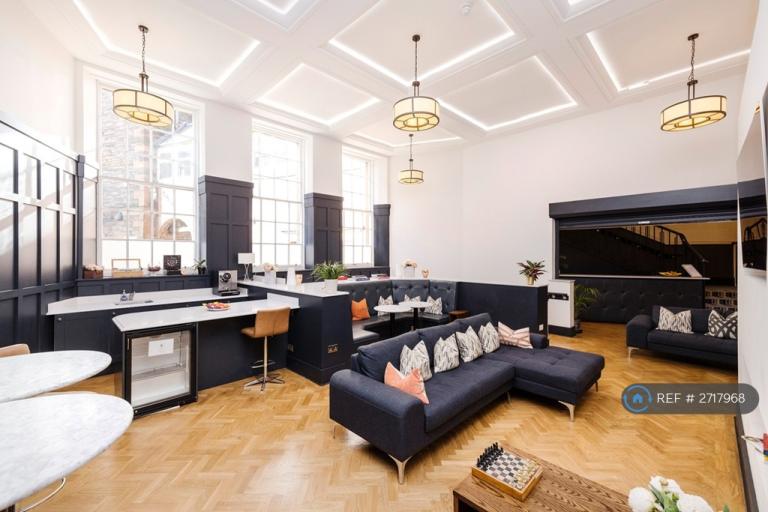 1 bedroom flat in Mcdonald Road, Edinburgh, EH7 (1 bed) (#2717968)