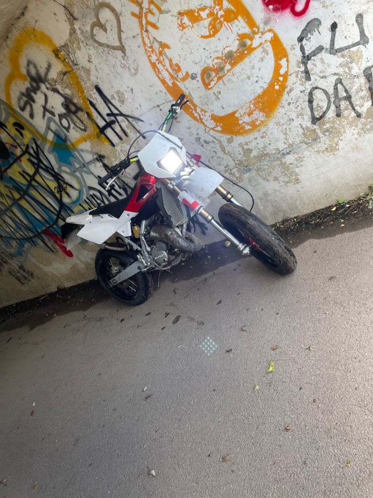 Husqvarna, WR, 2009, 125 (cc)