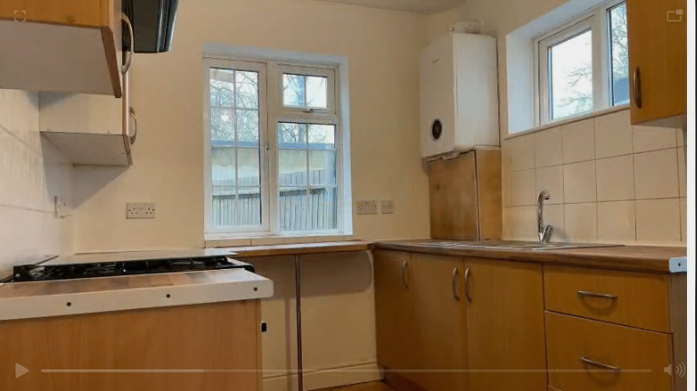 Spacious & Cosy Single room for Rent HA8 7PE