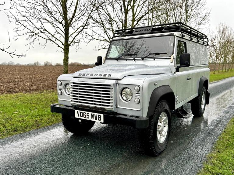 2015 Land Rover Defender Hard Top TDCi [2.2] PANEL VAN Diesel Manual