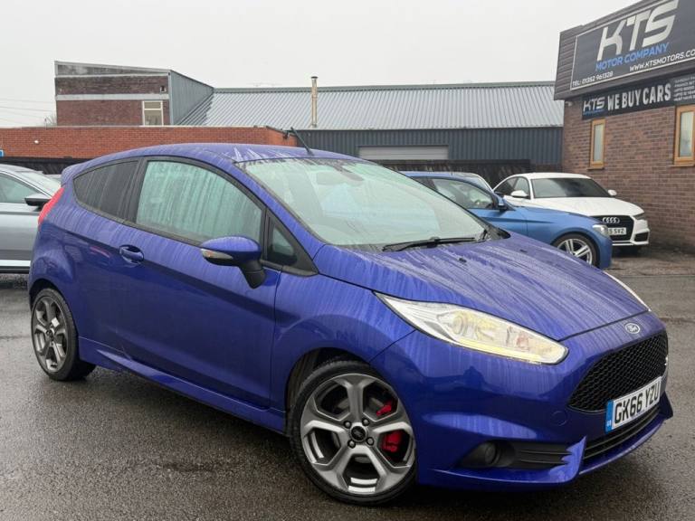 2016 Ford Fiesta 1.6 EcoBoost ST-3 3dr HATCHBACK PETROL Manual