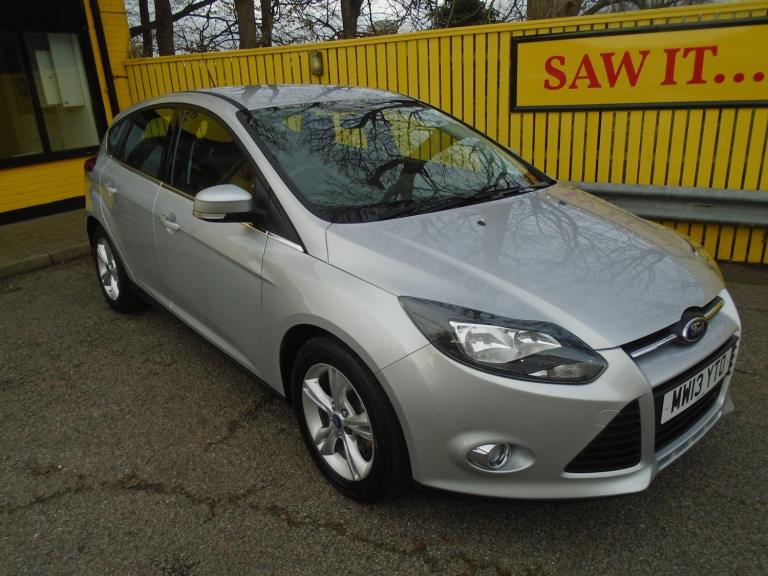 2013 Ford Focus 1.0T EcoBoost Zetec Hatchback 5dr Petrol Manual Euro 5 (s/s)