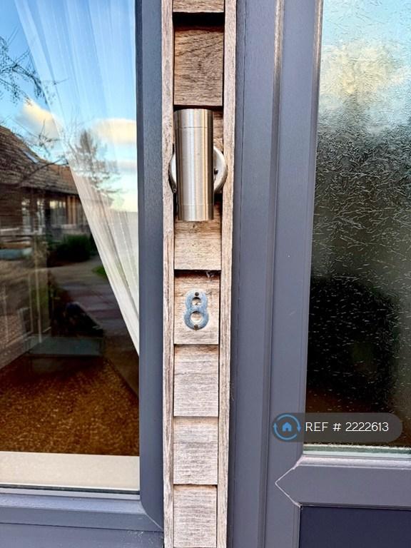 1 bedroom house in Thrupp Wharf, Cosgrove, Milton Keynes, MK19 (1 bed) (#2222613)