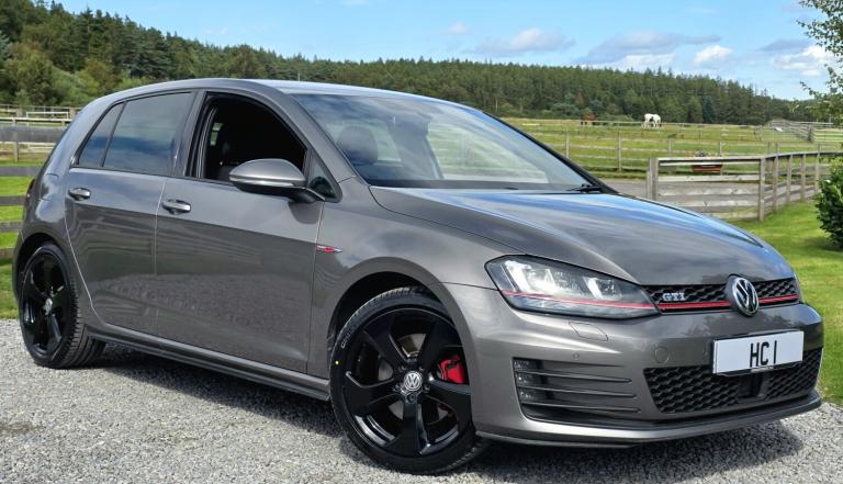 VOLKSWAGEN GOLF 2.0 TSI BlueMotion Tech GTI 2015
