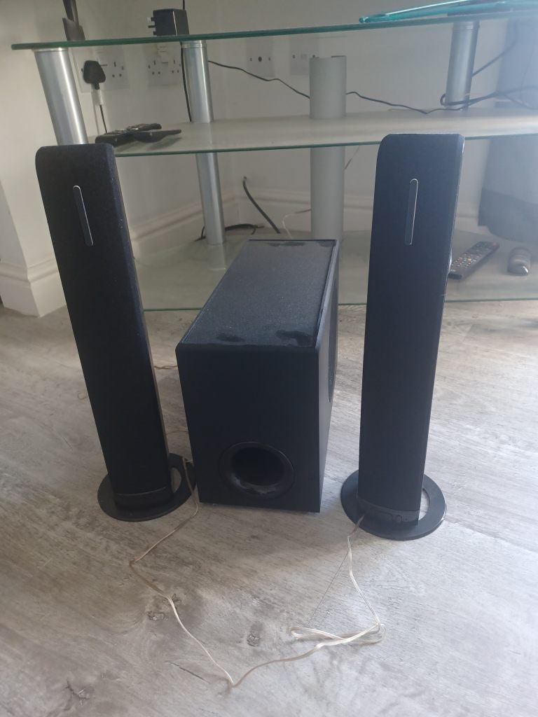 Soundbar and Woofer