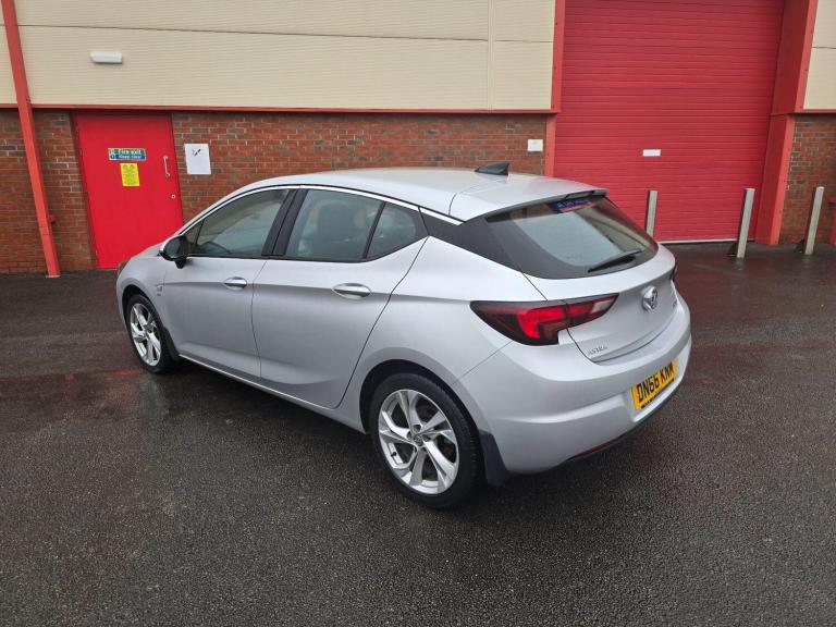 2016 Vauxhall Astra 1.4i Turbo SRi Nav Euro 6 5dr HATCHBACK Petrol Manual