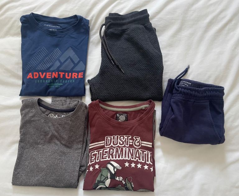 Bundle of boys summer clothes size 9