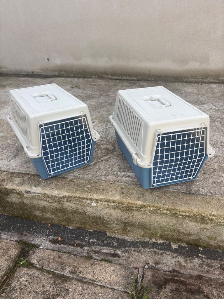 X2 pet carrier’s 