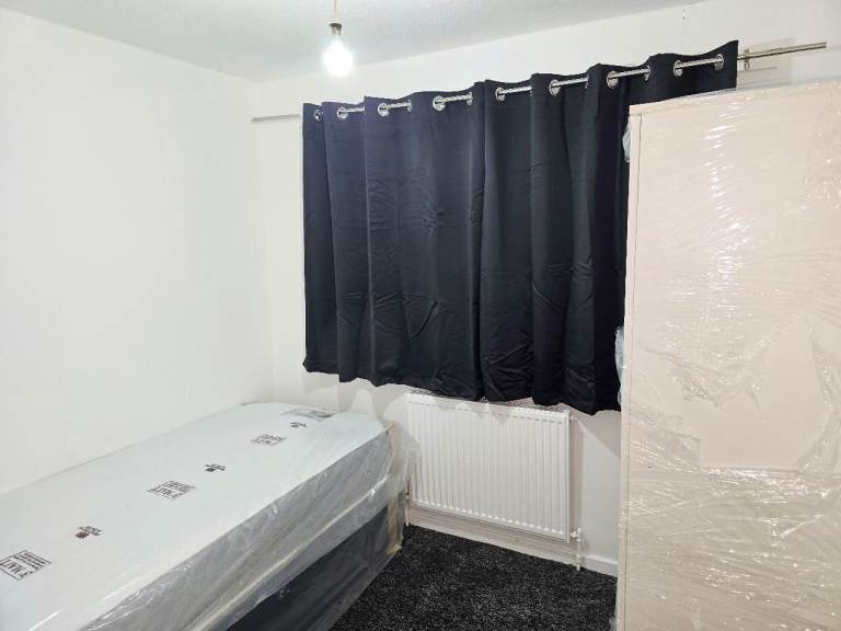 🏠 **Sharing & Separate rooms available in 4 Bedroom House for Rent in Bulwell - NG6**   !_ ✨