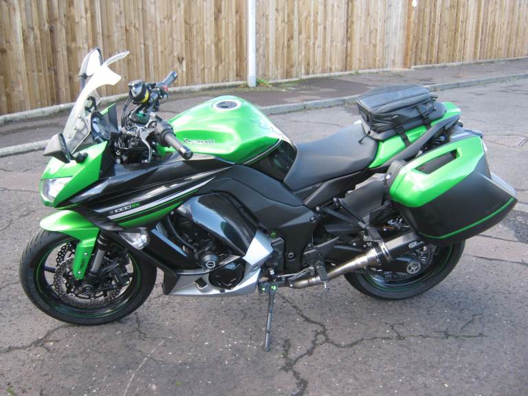 Kawasaki, Z, 2016, 1043 (cc)
