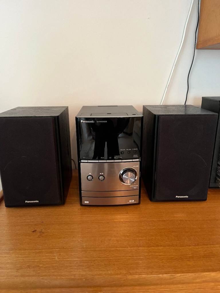 Panasonic CD/Radio Stereo system   Model  SC-PM500