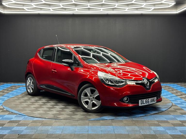 2016 Renault Clio 1.5 dCi 90 Dynamique Nav 5dr HATCHBACK DIESEL Manual