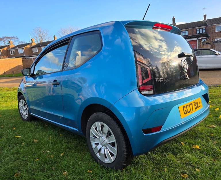 Volkswagen, UP, Hatchback, 2017, Manual, 999 (cc), 3 doors