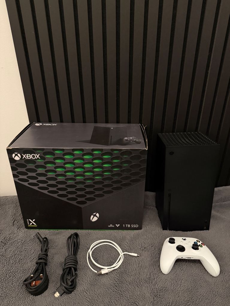 Xbox Series X 1TB Bundle