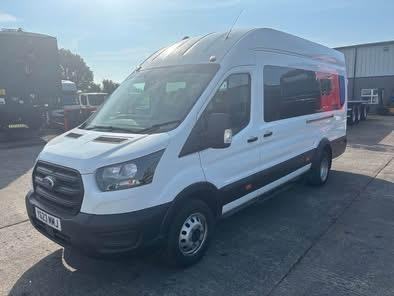 2023 Ford transit 17 seat mini bus Low mileage 3 point belts 6 speed manual