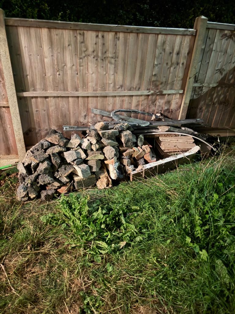 Mixed Rubble and Building Waste – Free to Collect