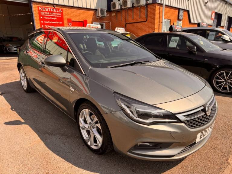 2017 Vauxhall Astra 1.4i SRi Hatchback 5dr Petrol Manual Euro 6 (100 ps) Hatchback Petrol Manual