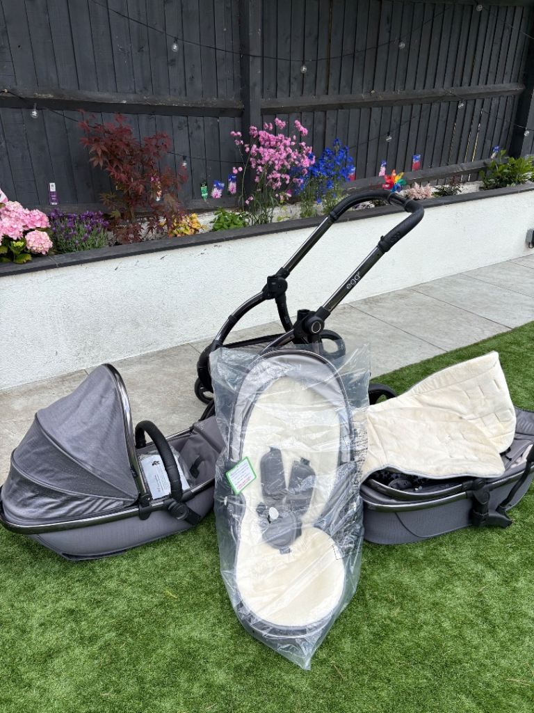 EGG double pushchair snakeskin grey 